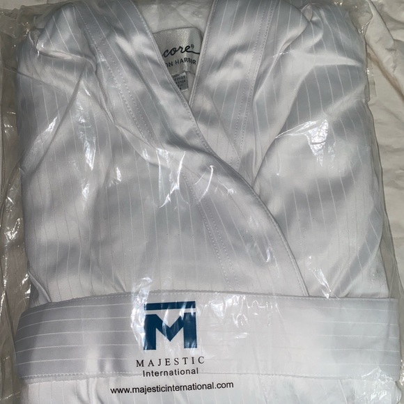 BathRobe Signature Spa Plush Soft White Kimono Luxury Unisex one size - Picture 3 of 7